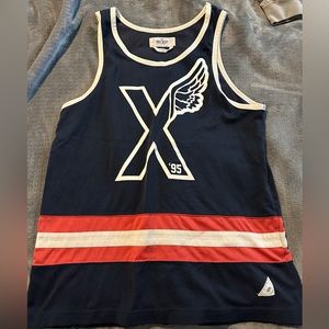 10 deep tank top